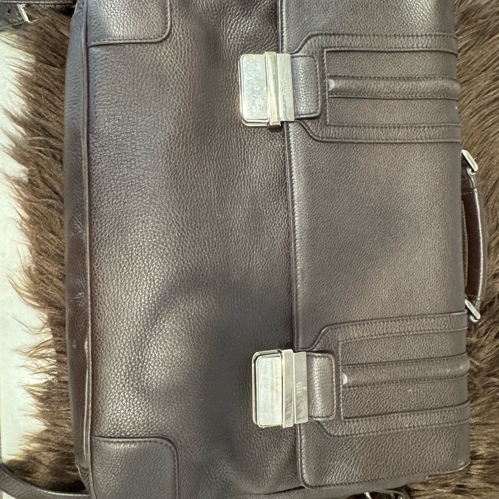 Sophisticated Dark Brown Leather Briefcase
